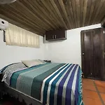 Hermosa Finca Con Piscina Privada Y Acceso Al Rio